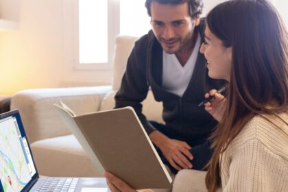 O tema “Comportamento do Consumidor e o Mercado Imobiliário” é extremamente relevante em 2025, já que as novas gerações, a digitalização e a mudança no estilo de vida estão transformando profundamente a maneira como as pessoas compram, alugam e investem em imóveis.